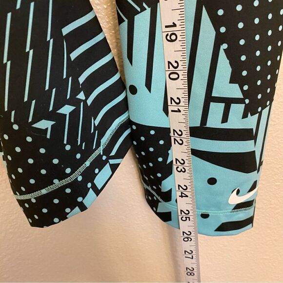 Nike Pro run geometric print patchwork capri dri fit cropped running leggings M - Picture 8 of 10